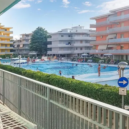 1 Bedroom Awesome In Bibione
