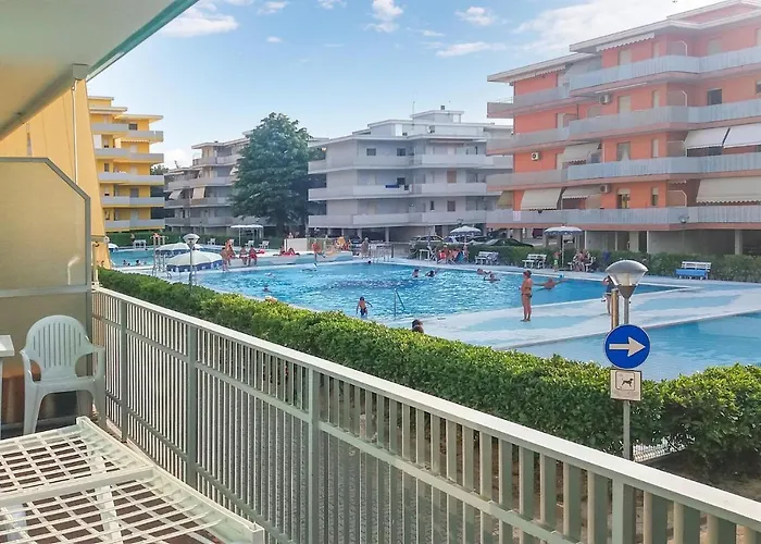 1 Bedroom Awesome In بيبيوني